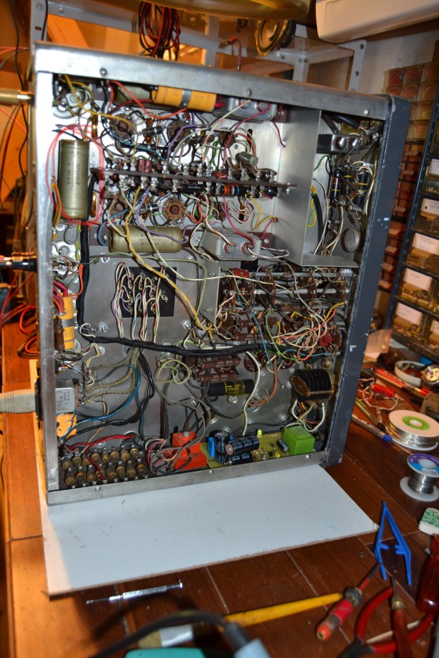 2018-06-11 02 Condo Alim Stable marqué InkedDSC_1451_LI